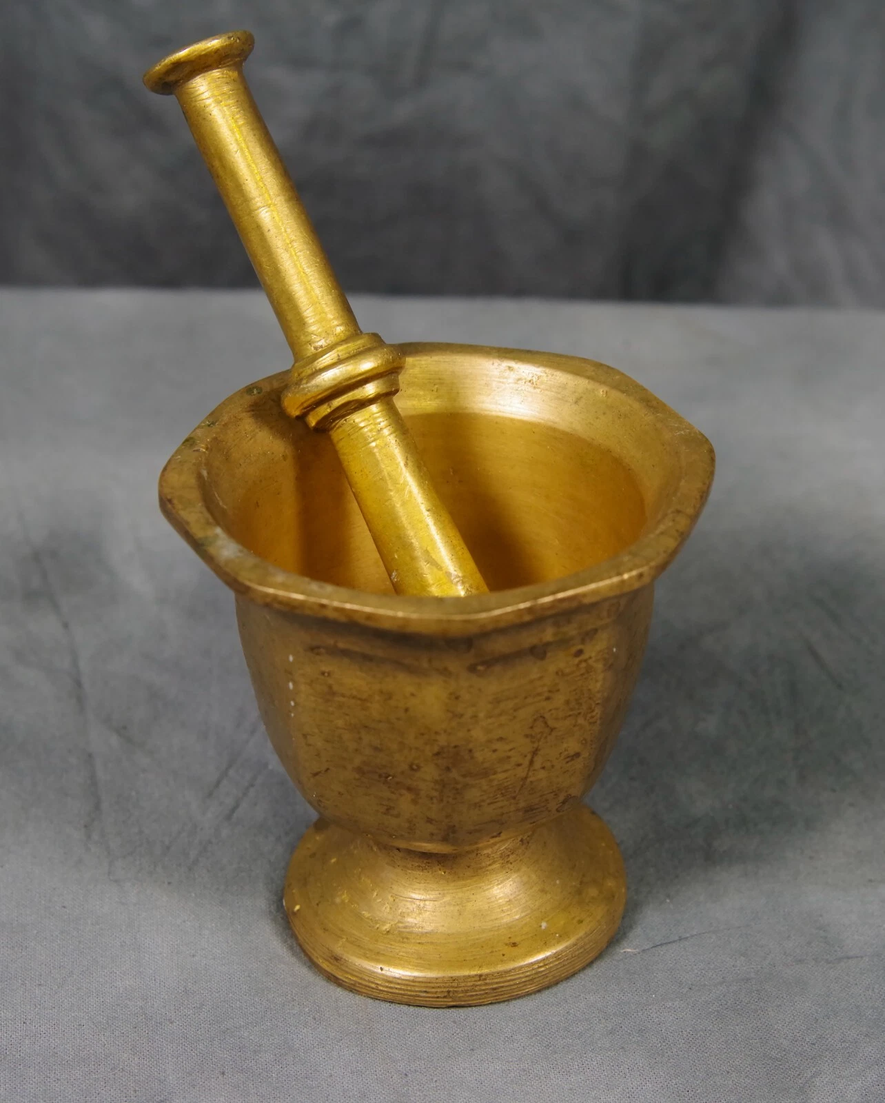 antique bronze mortar and pestle