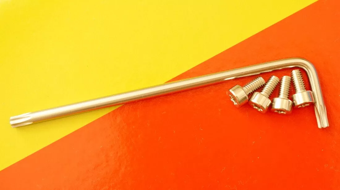 red dsmc bolt kit
