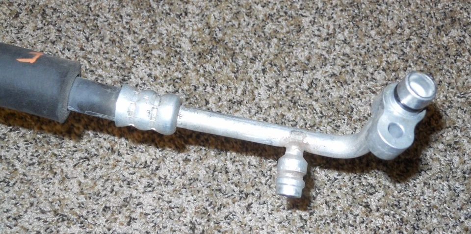 Conjunto de manguera de aire acondicionado Subaru Forester X XT 2007-08 alta presión OEM P/N 73421SA010 Foto 4 de 4