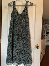 Ann Taylor Floral Sleeveless Floral Dress Size 6 Black Background Lined