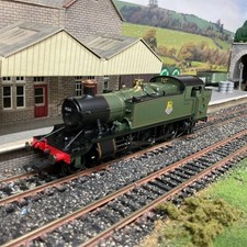 Dapol OO Gauge 4S-041-006 Large Prairie 4134 Lined Green E/Crest Bunker Steps
