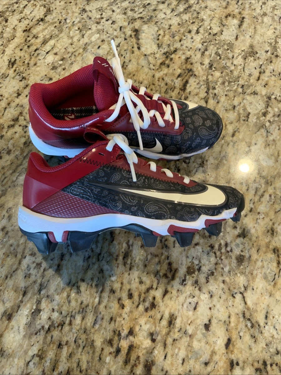 NIKE FASTFLEX KYLER MURRAY LOW TOP FOOTBALL CLEATS SIZE YOUTH