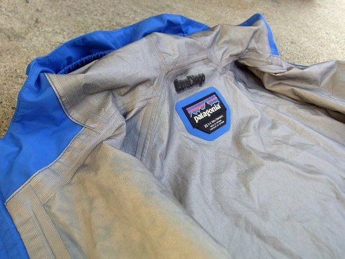 Patagonia Torrentshell 3L Rain Jacket Waterproof Kids Sz XS 5- 6 Navy Blue - Picture 3 of 24