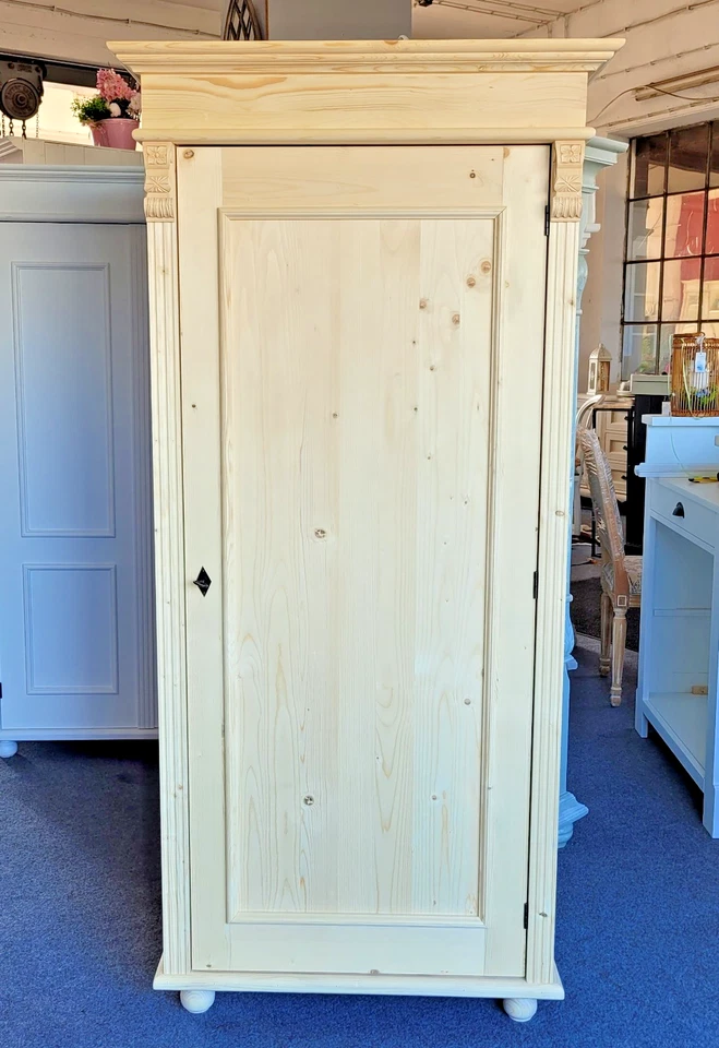 Schrank Kleiderschrank Dielenschrank  Landhaus Antik Stil Massiv  schmal