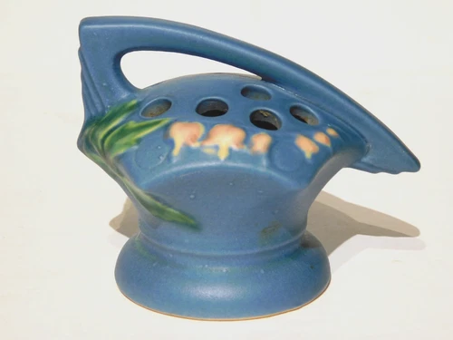 Roseville Pottery, Blue Bleeding Heart Flower Frog #40, Small Repair