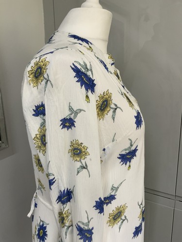 Yours Ladies Long Shirt Top Size 18 White Floral Sequins NEW With Tag - Picture 8 of 12