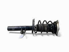 Mercedes-Benz CLA C118 X118 2022 Rechts Stoßdämpfer vorne A1183205200 UTO81007