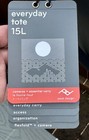 Foto 12 di 15
