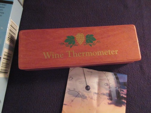 Dr. Friedrichs Gruppe °F Wine Thermometer in Wooden Box - Walnut Finish - Picture 3 of 3