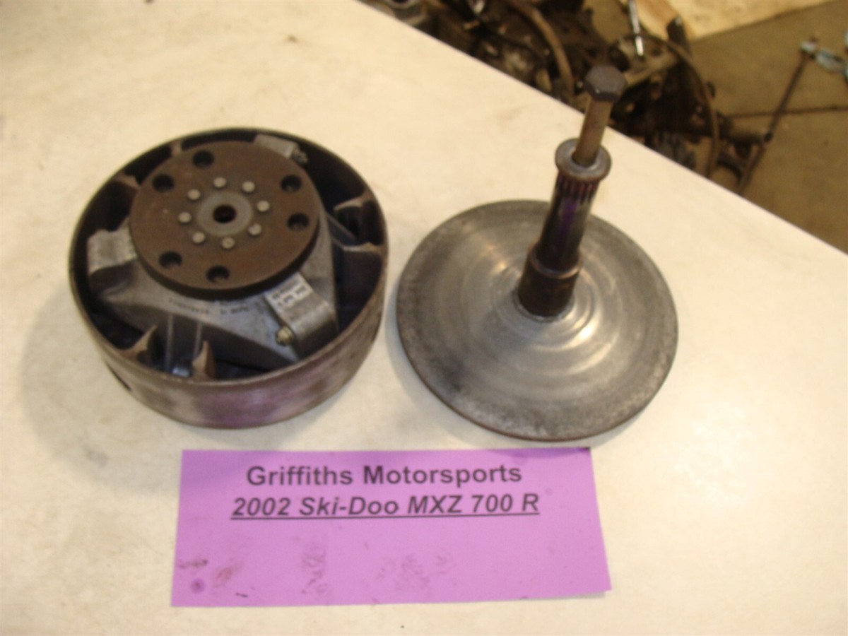 2002 SKI-DOO MXZ-700R zx TRA trimary belt drive clutch 33mm taper