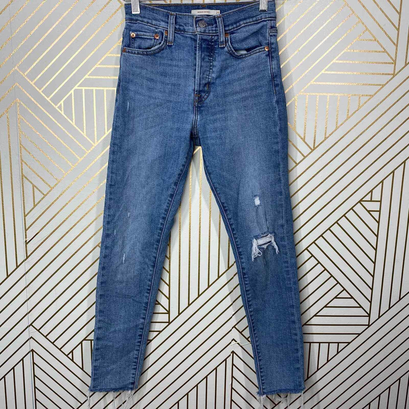 wedgie fit skinny jeans