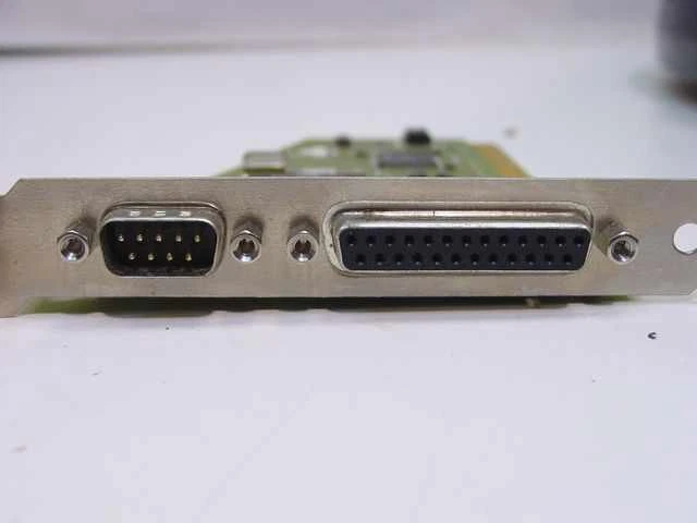 Lava Moko L73.1 Parallel / Serial PCI Adapter Card - Image 3 of 4