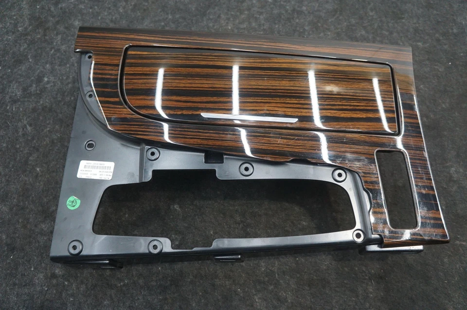 Front Center Console Cupholder Trim Panel 85529165 Cadillac Escalade Esv 21-24 - Image 3 of 4