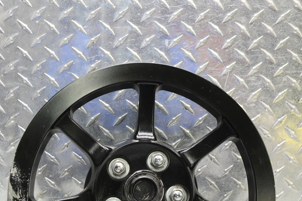 Yamaha Bolt XVS950 R 2014 especificaciones polea rueda trasera 1TP-25470-00-00 70T Foto 2 de 4