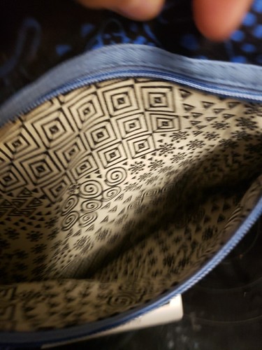 BOLSO MENSAJERO BANDOLERA LAUREL BURCH AZUL PERROS CORREA AJUSTABLE AZUL MARINO CLARO - Imagen 3 de 6