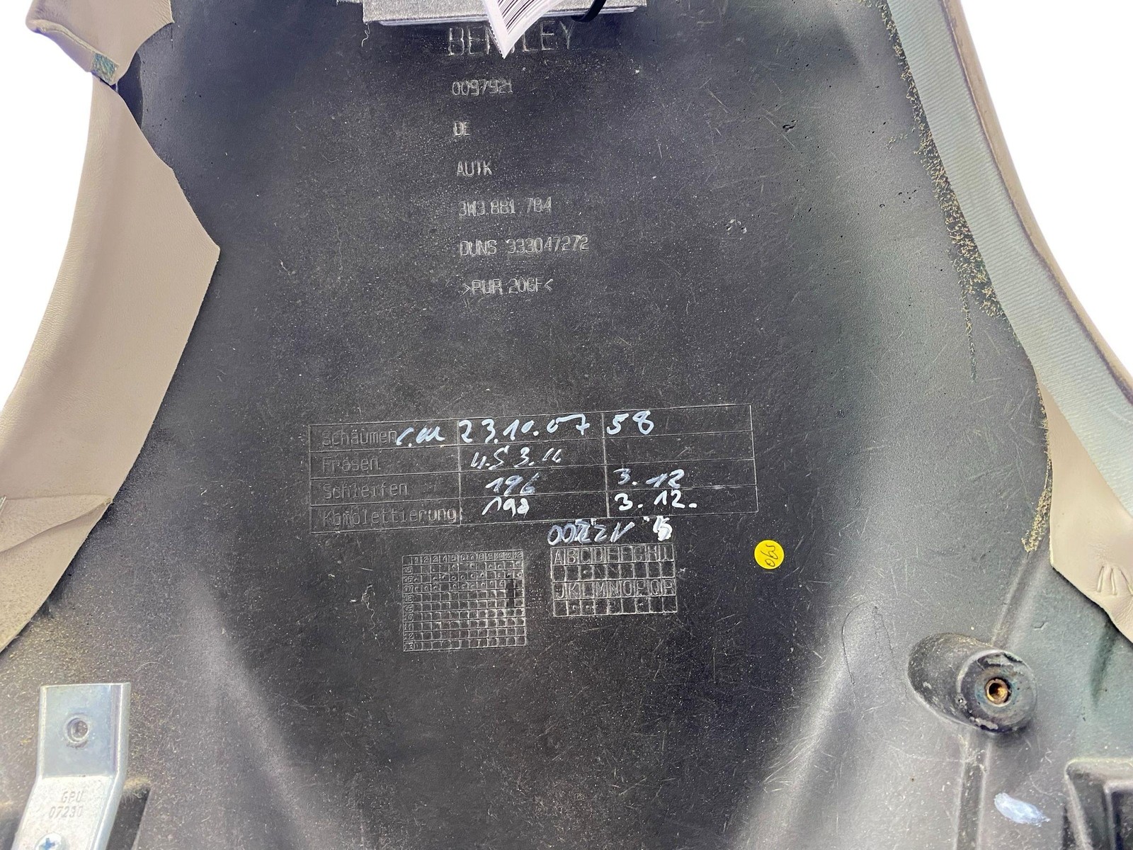 2006-2011 BENTLEY CONTINENTAL GTC GT FRONT RIGHT SEAT BACKING COVER PANEL *NOTE*