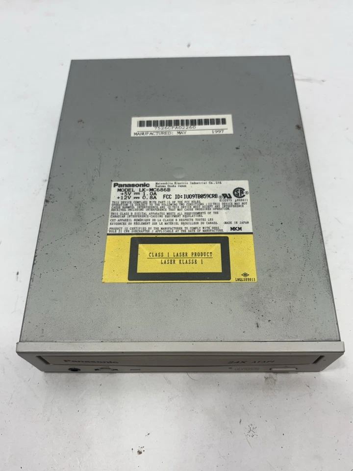 Panasonic LK-MC686B CD Drive - Light Beige Bezel - Image 3 of 4