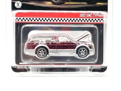 2025 Hot Wheels Red Line Club RLC 1992 GMC Typhoon (silver/red) | eBay