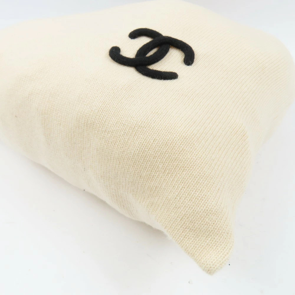 CHANEL Drawstring Bag Coco Mark 100 Cashmere Hand… - image 3