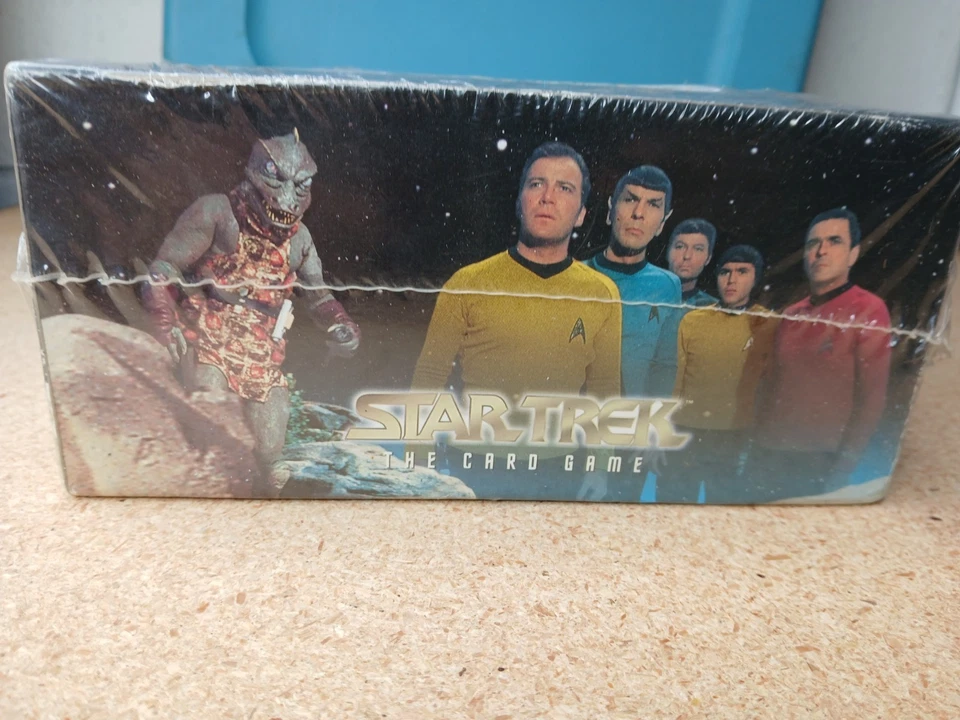 Star Trek the Card game 12 starter deck box New sealed 1996 fleer skybox - Image 2 of 4