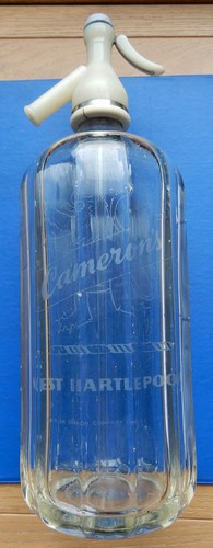 40oz Cameron's West Hartlepool soda syphon c1940/50's (J)