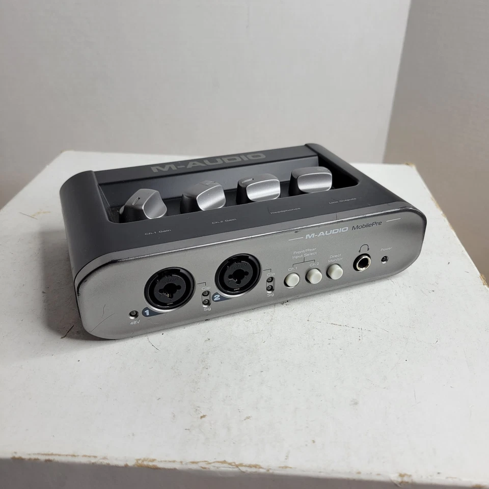 M-AUDIO MobilePre USB POWERED Audio Interface No Cords - Image 2 of 4