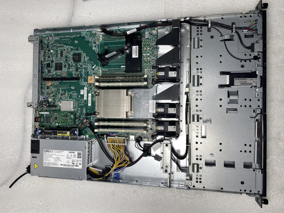 HP ProLiant DL120 Gen9 Xeon  E5-2609 v3 1.9GHz 16GB RAM NO HDD NO OS Good - Image 3 of 4