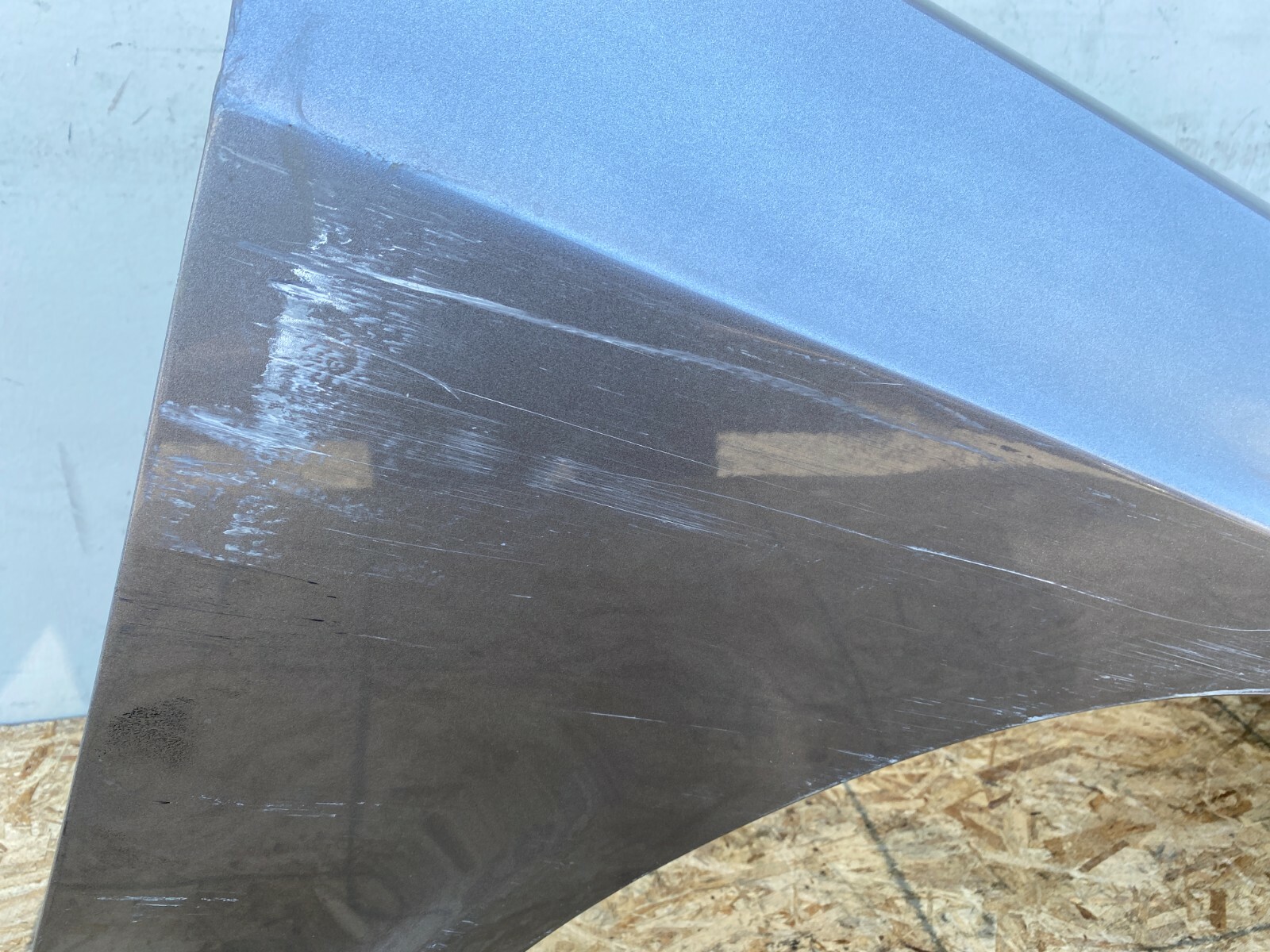 BENTLEY FENDER COVER PASSENGER PANEL FLYING SPUR OEM (06-12)