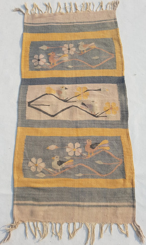 Vintage Traditional Handcrafted Turkish Kilim Rug for Home Décor 135x66 cm