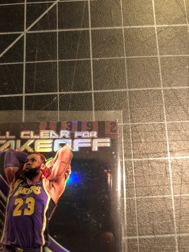 Lebron James 2019-20 Panini Optic All Clear For Takeoff Holo Prizm Silver SP - Picture 3 of 6
