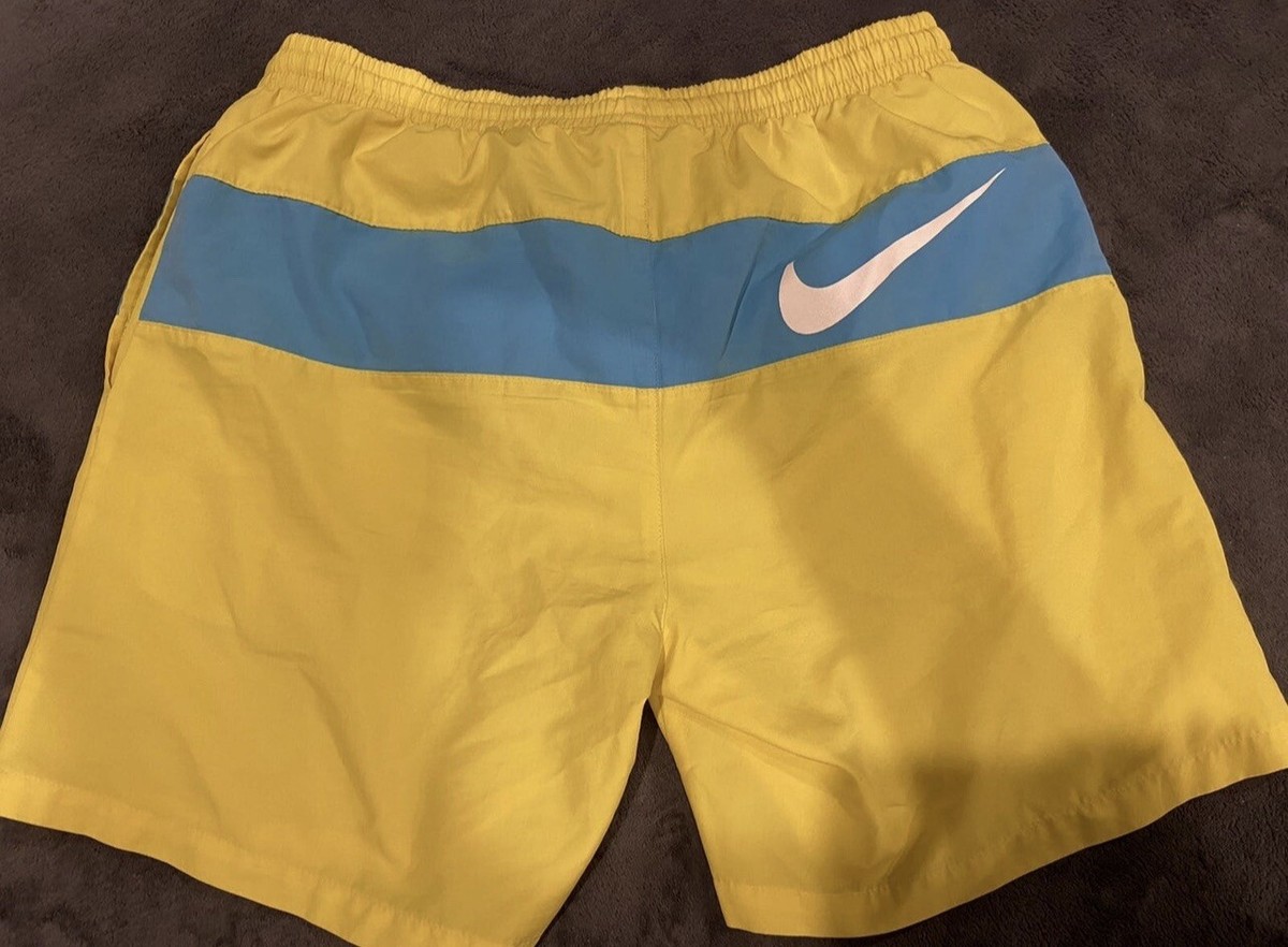 Nike Sportswear Club Men's Graphic Shorts Rare