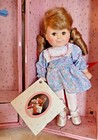 1984  Katie Doll, Metal Case & 2 Extra outfits. Orig.Tag Vintage, Never Used — photo 2