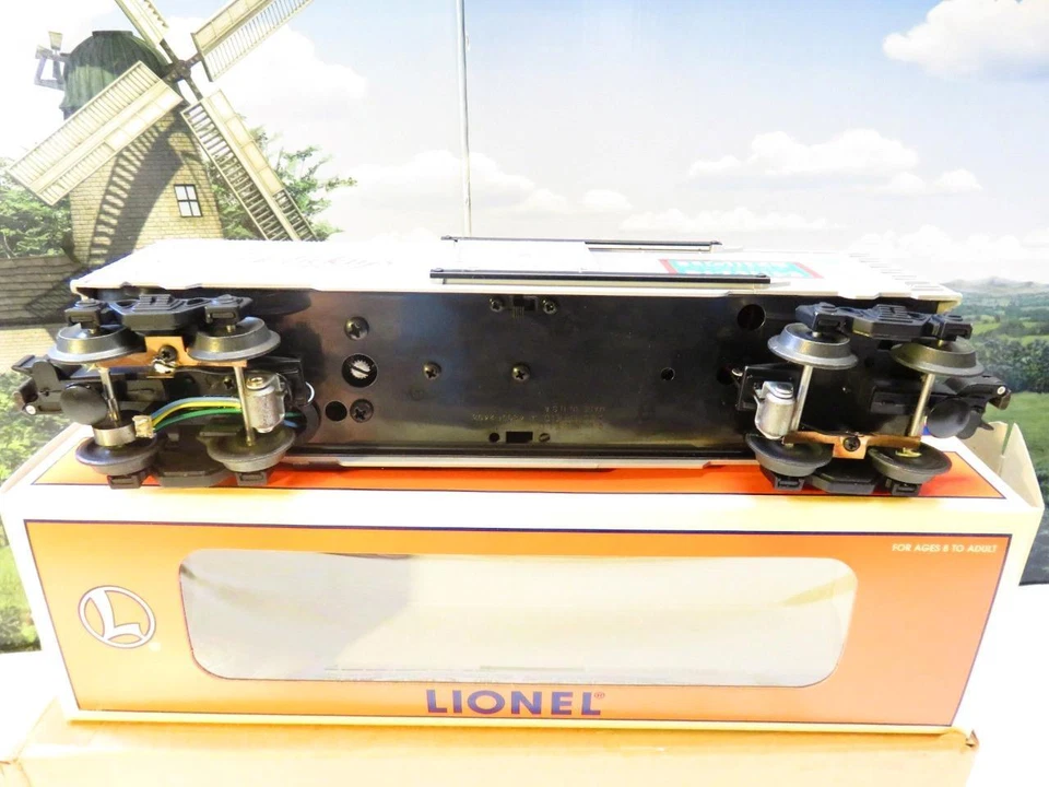 LIONEL CHRISTMAS 16776- HOLIDAY RAILSOUNDS BOXCAR - 0/027- NEW- BOXED- S28 - Image 3 of 4