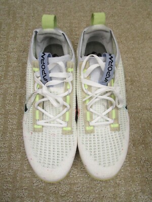 girls white vapormax