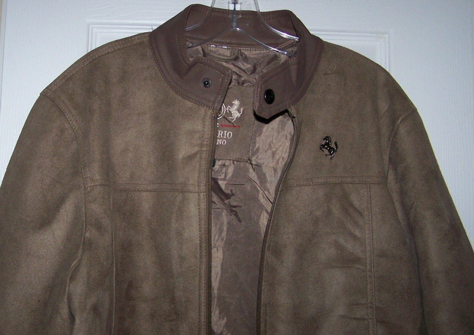 Picture 3 of 24