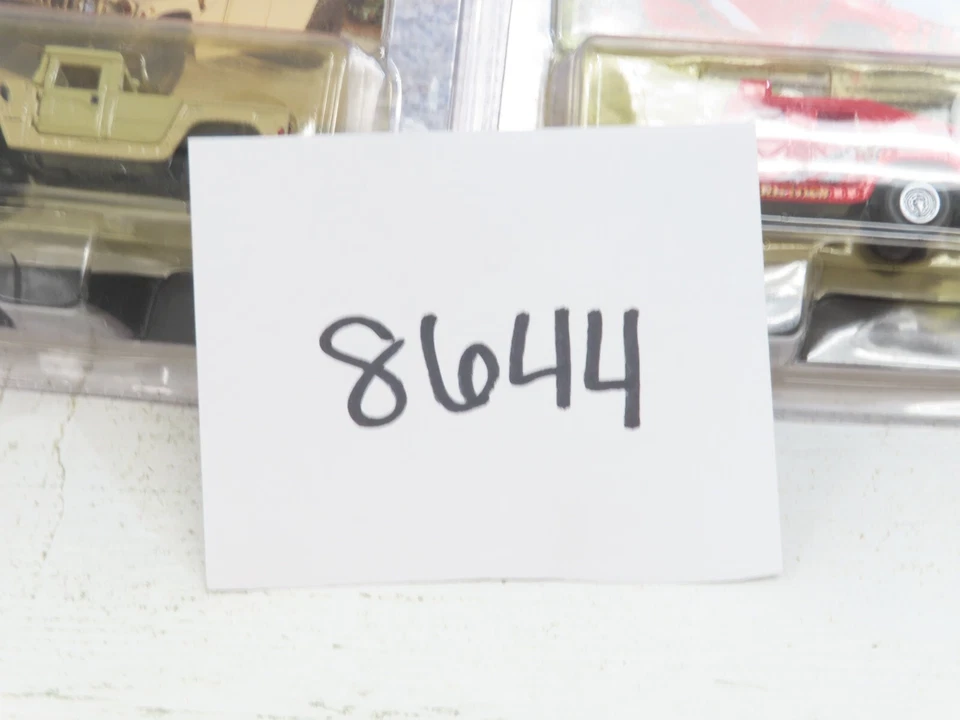 Lote de 8 vehículos fundidos a presión Johnny Lightning Hummer nuevos en caja 8644 Foto 4 de 4