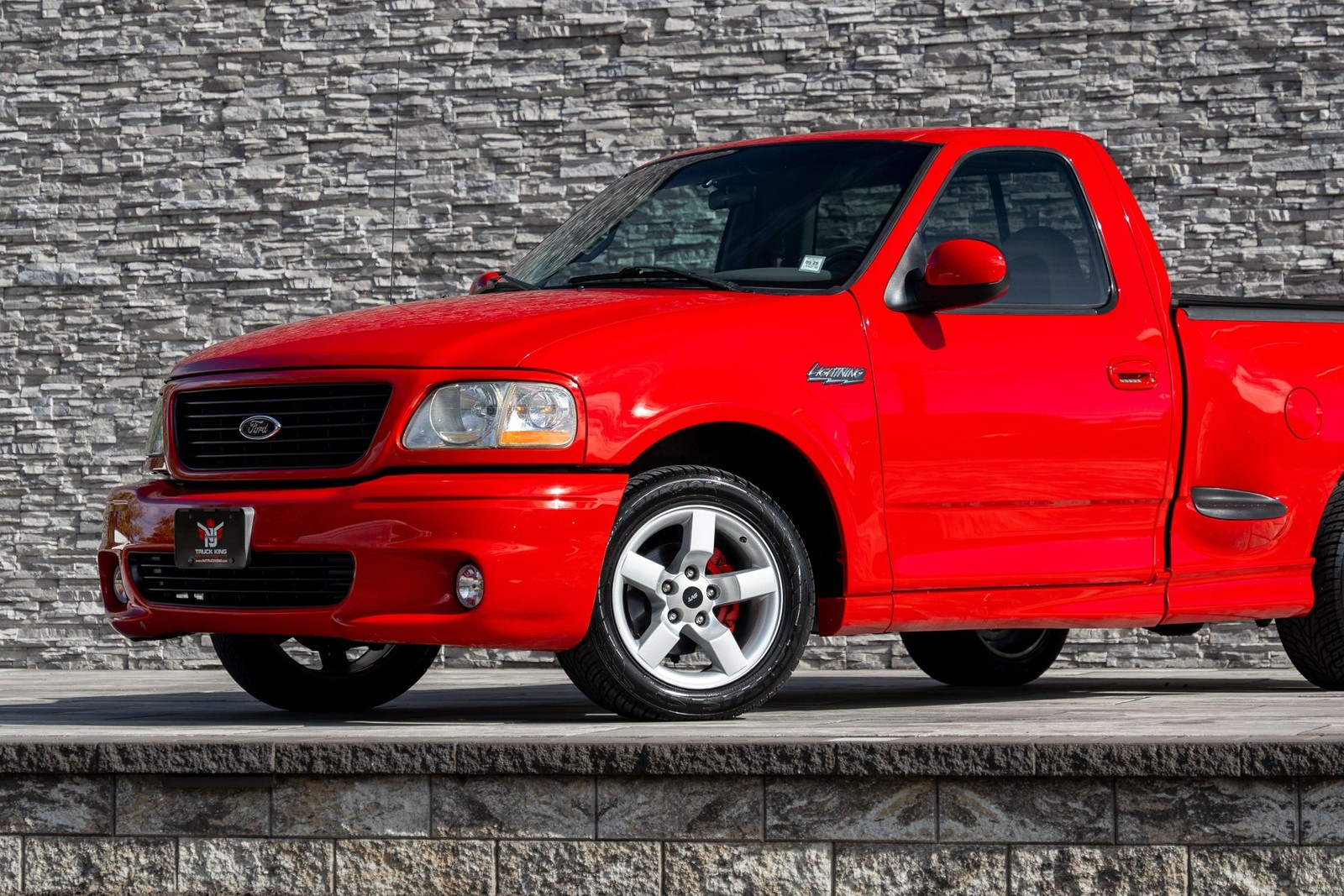 2002 Ford F-150 Reg Cab Flareside 120" Lightning