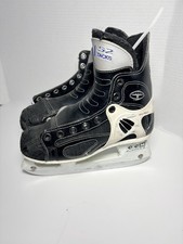 CCM Tacks 152 Pro Lite 3 Ice Hockey Skates SZ 3.5 Preowned