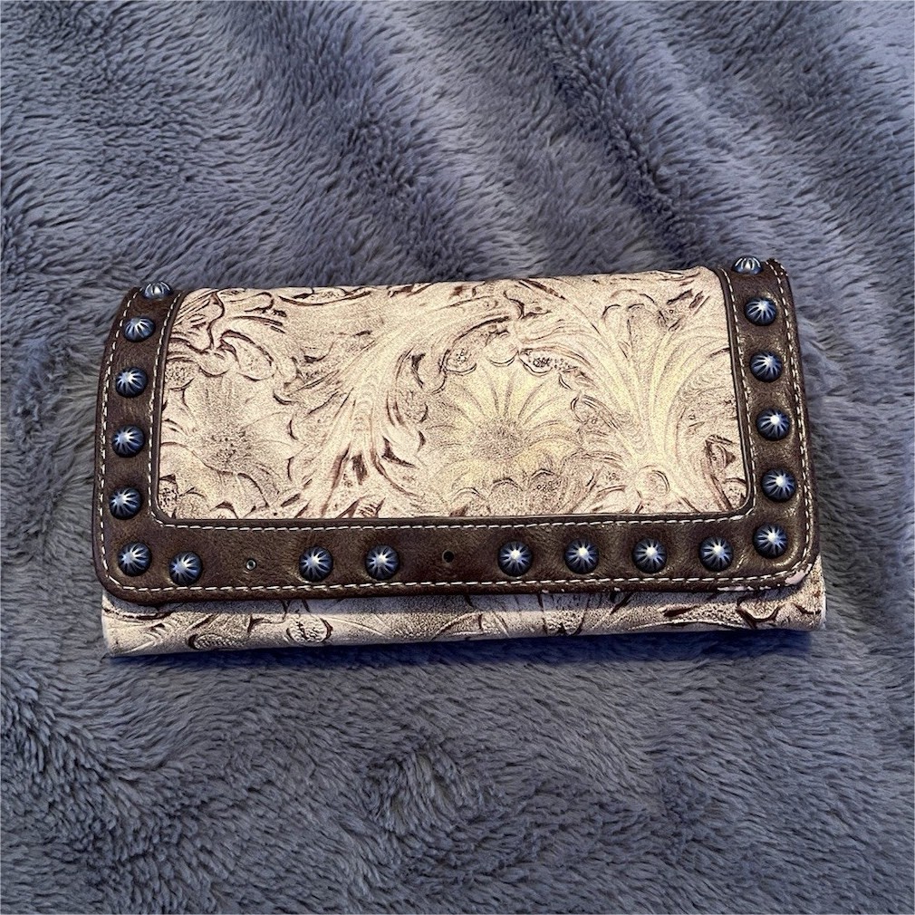 Beige Brown Floral Studded Folding Women's Wallet with Zipper and Card Slots