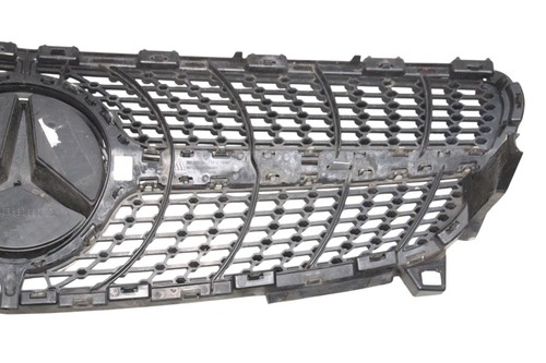MERCEDES-BENZ A W176 Frontstoßstange Kühlergrill A0008880060 2.1 Diesel 2016 - Bild 8 von 9