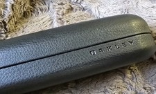 OAKLEY BLACK AUTHENTIC PILL CLAMSHELL EYEGLASSES HARD CASE BLACK SMALL