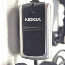 Nokia HS-23 Stereo Headset with On Off Switch For 7250 E60 E61 E62 E70 N70 N71