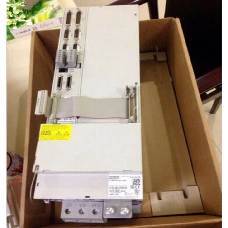 New Siemens 6SN1123-1AA00-0DA1 6SN1 123-1AA00-0DA1 Simodrive 1 Axis Servo Drive - Image 2 of 4