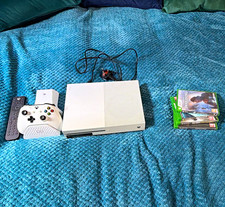 Microsoft Xbox One S 500Gb 1681 PAL White Console w/ Controller Remote & Games