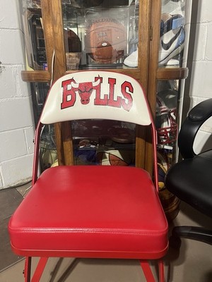 Chicago Bulls folding Court side Chair. Be like Mike. With Photo.
