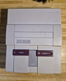 Nintendo SNES Bundle SNS-001 Console  1 Controller and Game Tested Working