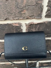 NWT $175 COACH Essential MEDIUM Flap Wallet Black CP025B4 Leather