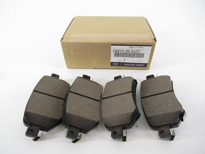SADAジニコ 3番4番ユーティリティ　DERAMAX Genuine OEM Mazda GMY0-26-43ZC Rear Brake Pad Set 2016-2021 Mazda
