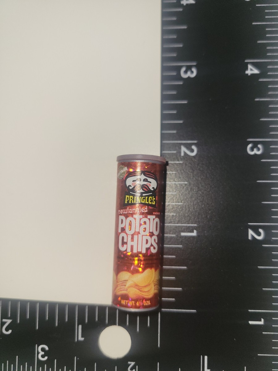 Zuru Mini Brands Retro Series Luxury Pringles Potato Chips