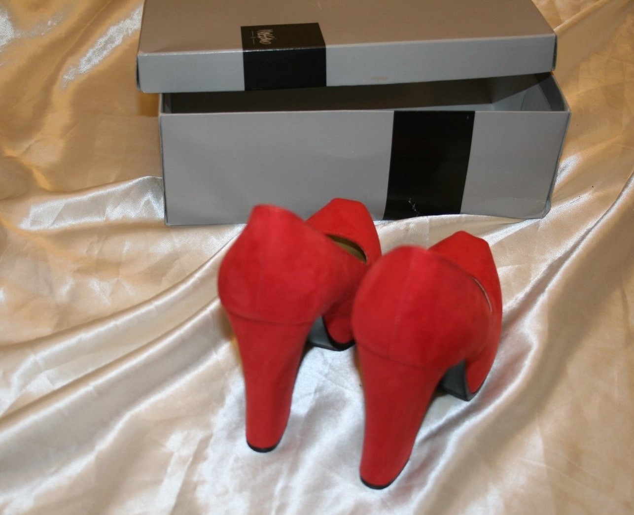 Picture 4 of 5